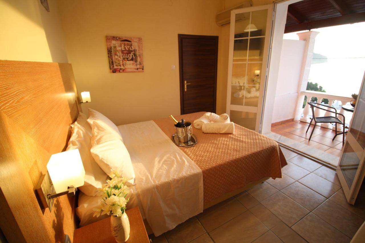 ペラマ Batis Breeze Bed & Breakfast エクステリア 写真