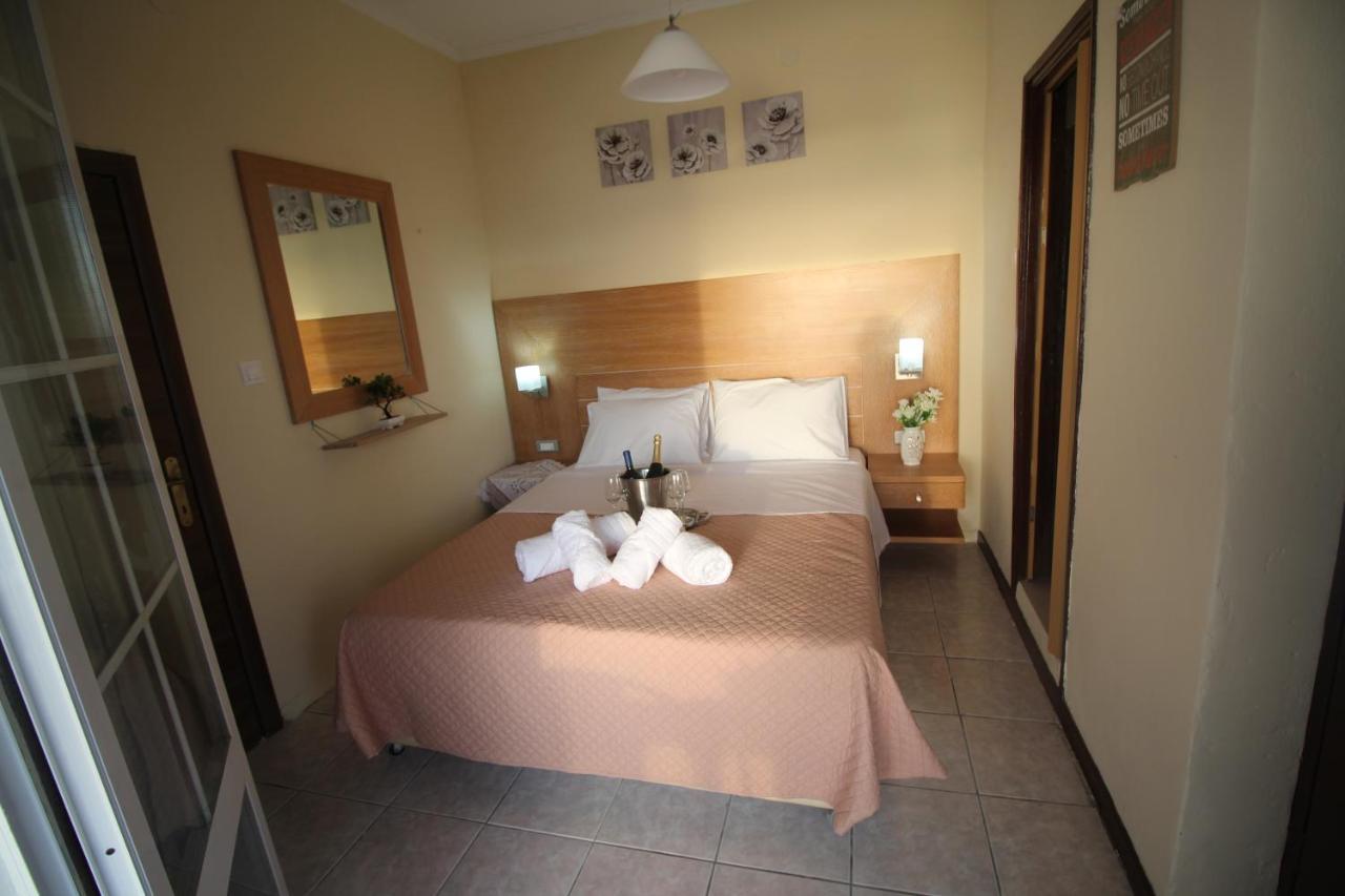 ペラマ Batis Breeze Bed & Breakfast エクステリア 写真