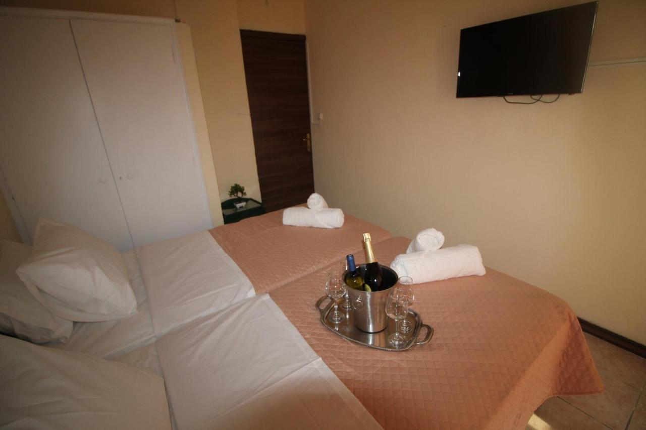 ペラマ Batis Breeze Bed & Breakfast エクステリア 写真